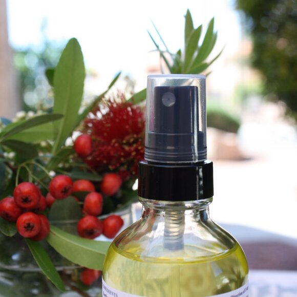 Handcrafted Rose Pear Perfumed Body Oil Body Juice Mist Sprayer Fast Absorption - Picture 5 of 10